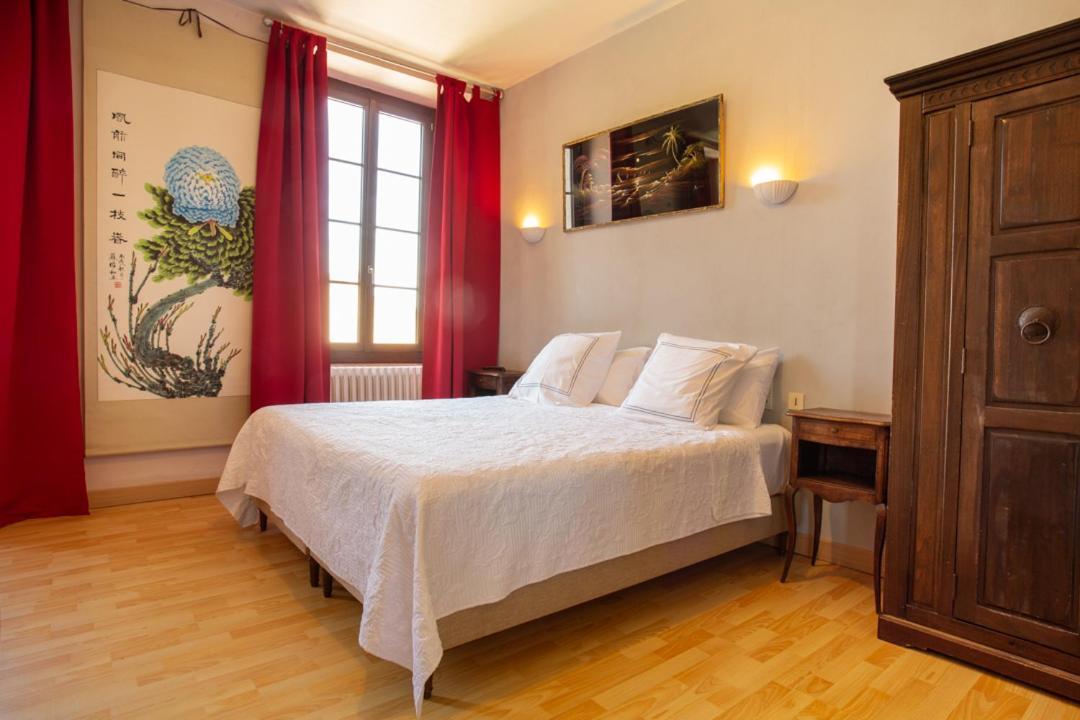 Chambre D'Hotes Au Jardin Des Saveurs Bed and Breakfast Cordes-sur-Ciel Exterior foto